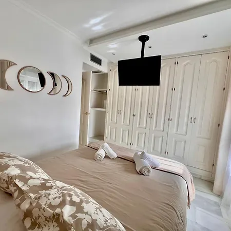 South Of The Sun Apartment Marbella Exterior photo