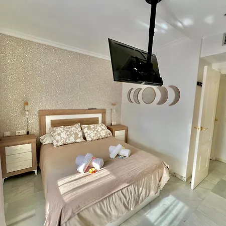 South Of The Sun Apartment Marbella Exterior photo
